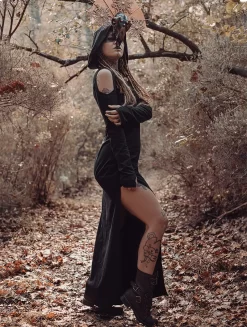 Robe Longue Fendue à Capuche Et épaules Dénudées "Yanta", Noir 7 Robe Longue Fendue à Capuche Et épaules Dénudées "Yanta", Noir -Boutique De Jupes robe longue fendue a capuche et epaules denudees yanta noir p image 337279 grande