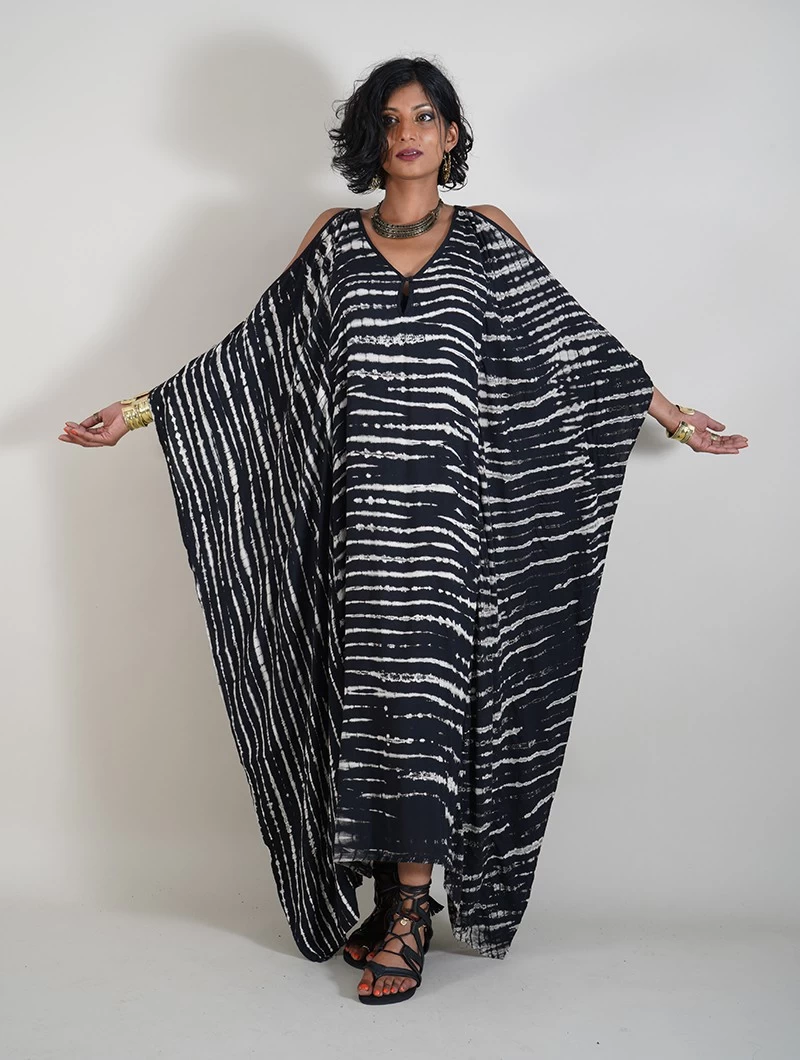 Robe Longue "Shoulder Zebra", Noir Et Beige 1 Robe Longue "Shoulder Zebra", Noir Et Beige