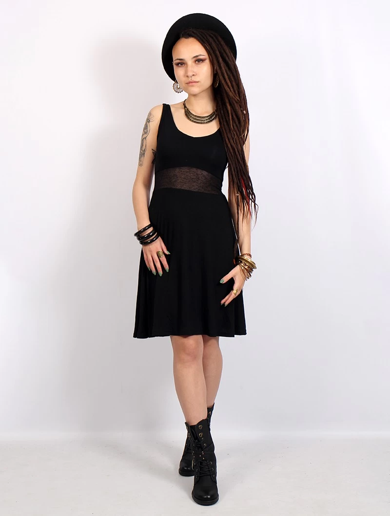 Robe Courte Sans Manches "Wakäa", Noir 1 Robe Courte Sans Manches "Wakäa", Noir